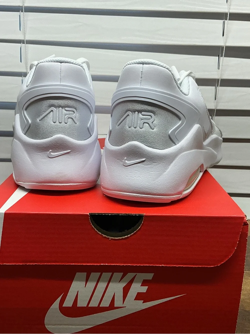 Nike air max bolt white womens size 8.5 - Picture 5 of 6